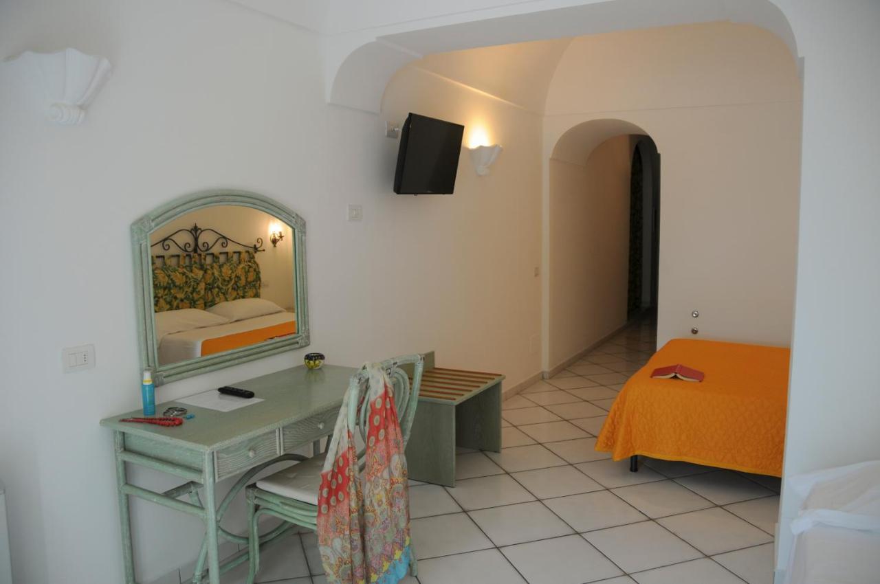 Hotel Dimora Fornillo Positano Buitenkant foto